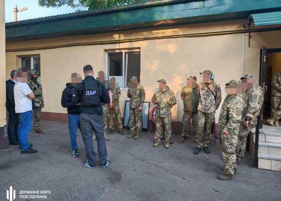 Пытки, грабеж и незаконное удержание: в Одессе осудили девятерых сотрудников ТЦК